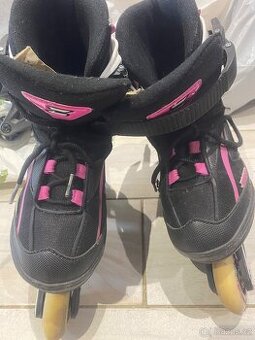 Dívčí kolečkové brusle