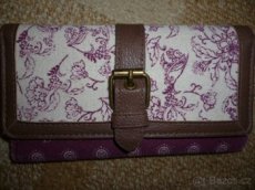 Peněženky, psaníčka a kabelka - SLEVY