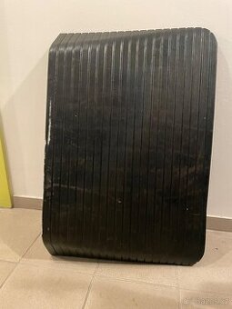 Nájezdový klín, 900 x 610 mm, výška 102 mm