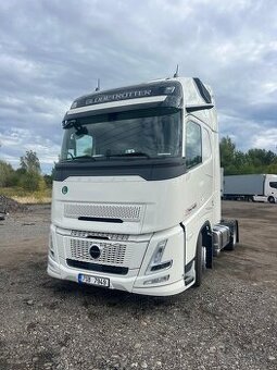 JS TRANS LOGISTIC S.R.O.přijme řidiče sk C+E