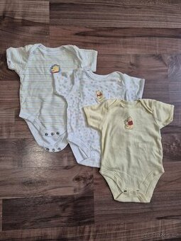 3x Body s krátkým rukávem vel.62