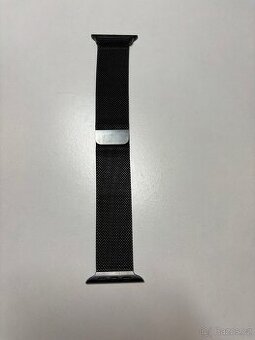 Apple řemínek 42mm - černý milánský tah