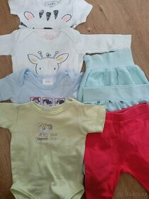 Oblečky pro miminko - velikost 50/56