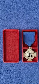 Medaile za 25let věrné služby + etue Treudiesenst-ehrenzeich - 1