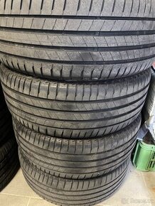 Pneu letní Bridgestone 205/55/17