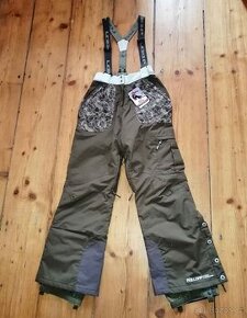 Snowboardové kalhoty