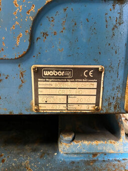 Weber CR 7