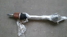 Levá přední poloosa Peugeot 207