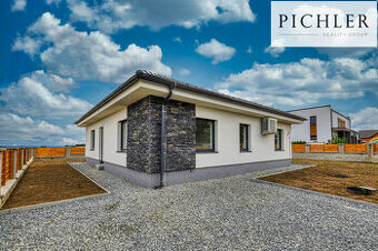 Prodej, rodinný dům 4+kk, pozemek 628m2, Tlučná u Plzně