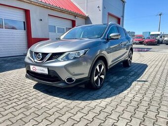 Nissan Qashqai 1,6 dCi / 360° KAMERY / TAŽNÉ /2016