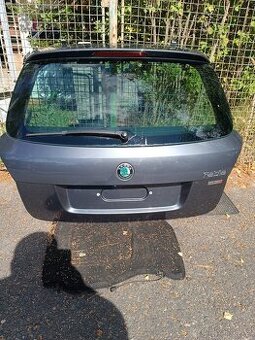Skoda Fabia 2 combi facelift - páté dveře, víko kufru