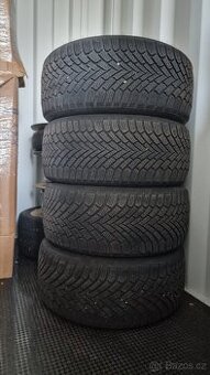 R17 Continental 215/40