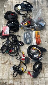 Prodám různé AV propojovací TV,audio,SVHS,scart atd. šňůry - 1