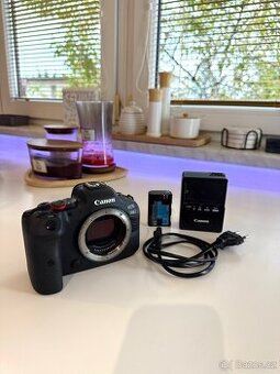 CANON EOS R6 - top stav