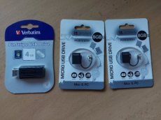 Micro USB Drive 8GB + Verbatim Store 'n' Go PinStripe 4GB