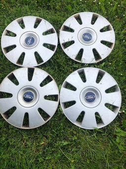 Kryty kol Ford R16