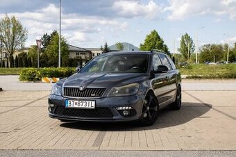 Škoda Octavia Combi 2.0 TFSI RS DSG - 1