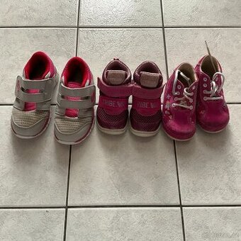 Dětské botičky velikosti 19, 20, 21 jen 35 Kč/kus