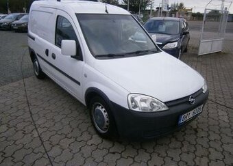 Opel Combo 1.3CDTi nafta manuál 55 kw