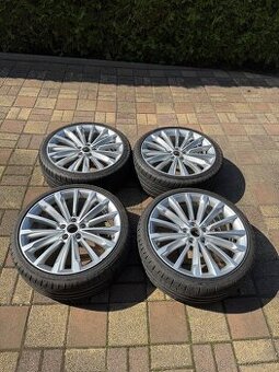 Škoda Trinity 5x112 r19
