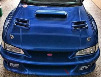 SUBARU IMPREZA - výdechy kapoty WRC