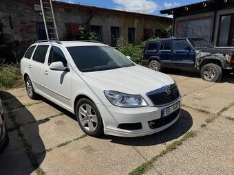 Skoda Octavia 2. 1.6 DSG 2013 rok