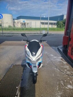 Honda PCX 125 rok výroby 2020