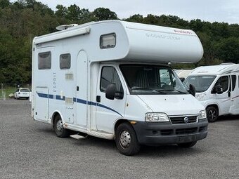 Dethleffs Globetrotter, 2.8l, 2004 KOSMETICKÉ NEDOSTATKY
