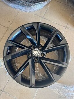 Alu Škoda Vega 5x112. ET45