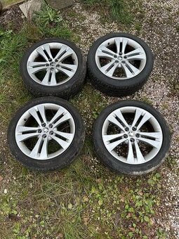 r17 s letním pneu
