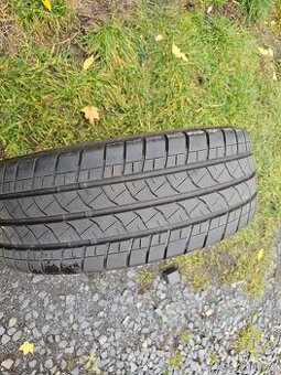 Bridgestone duravis 235/65/16C