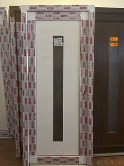 vchodové plastové dveře