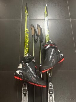 Nové běžky a hůlky Fischer, nové Rossignol boty