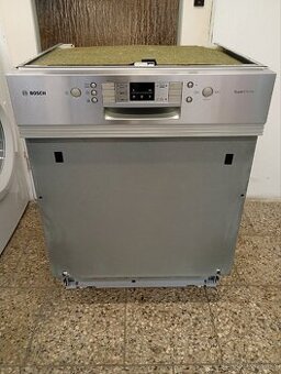 Myčka nádobí Bosch vestavná
