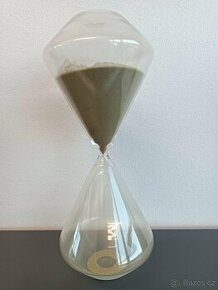 Skleněné přesýpací hodiny