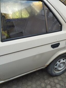 Dveře Škoda favorit