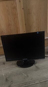 Monitor Samsung Syncmaster 953 19”