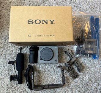 Sony FX30 (Cinema Line) + příslušentví