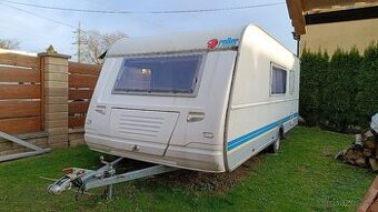 Karavan SunRoller 495, pro 5-6osob, jen 1250kg, předstan