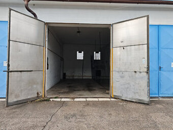 Pronájem skladu 30 m², Skuteč