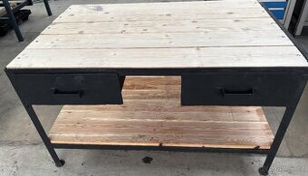 Masivní pracovní stůl, ponk se šuplíky