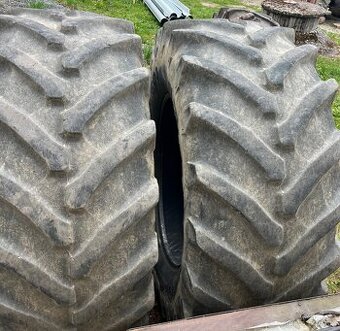 Traktorové pneumatiky 650/65 r38