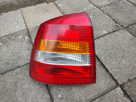 Zadní světla, blinkry, vnitřní osvětlení Opel Astra G - 1