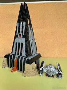LEGO Star Wars 75251 Hrad Dartha Vadera