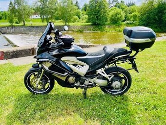 Honda Vfr Crossrunner 800x 2012