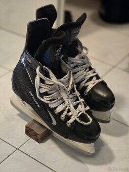 Brusle Botas Yukon 381 vel. 45.