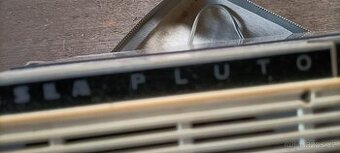 Starý přenosný magneťak,Tesla-Pluto kotoučový