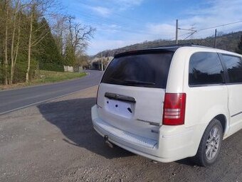 Chrysler towen country 4,0L LPG 2010