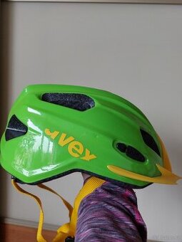 Dětská juniorská helma na kolo, Uvex Quatro, 50-55cm