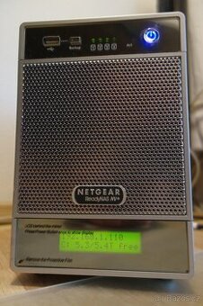 Prodám Netgear ReadyNAS RND4000 - 1